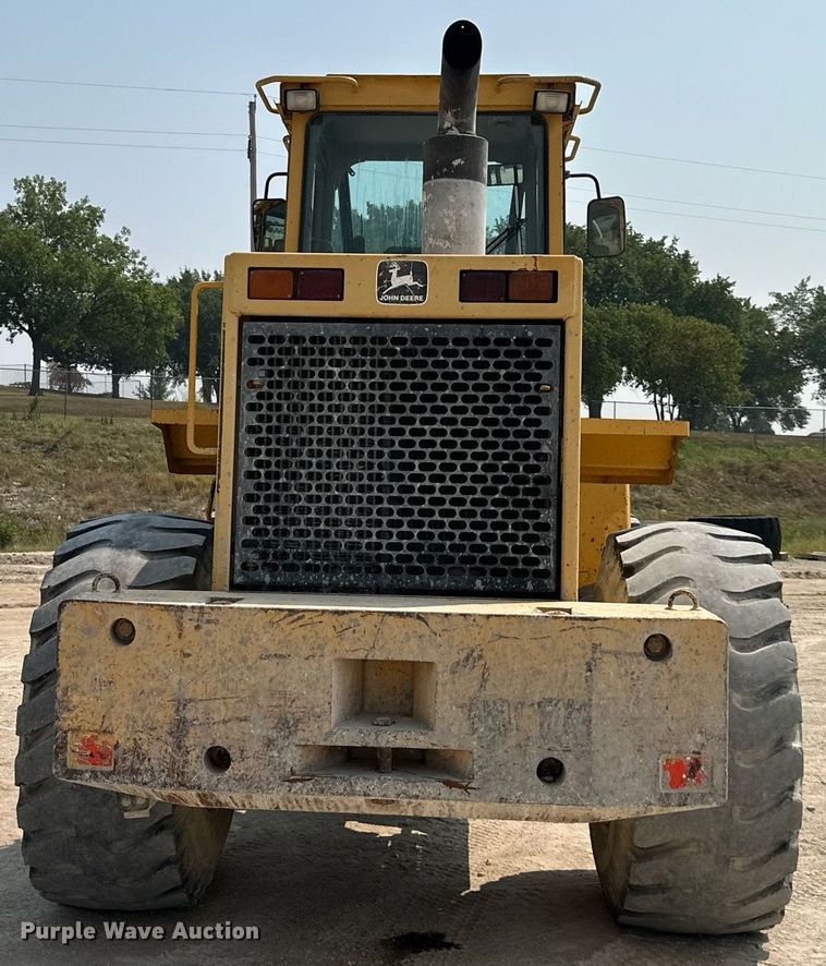 image for item DS2304 1993 John Deere 644G  wheel loader