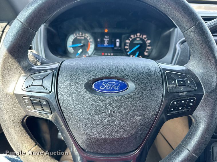 image for item DS2329 2016 Ford Explorer Police Interceptor  SUV