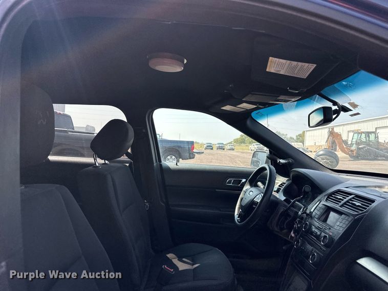 image for item DS2329 2016 Ford Explorer Police Interceptor  SUV