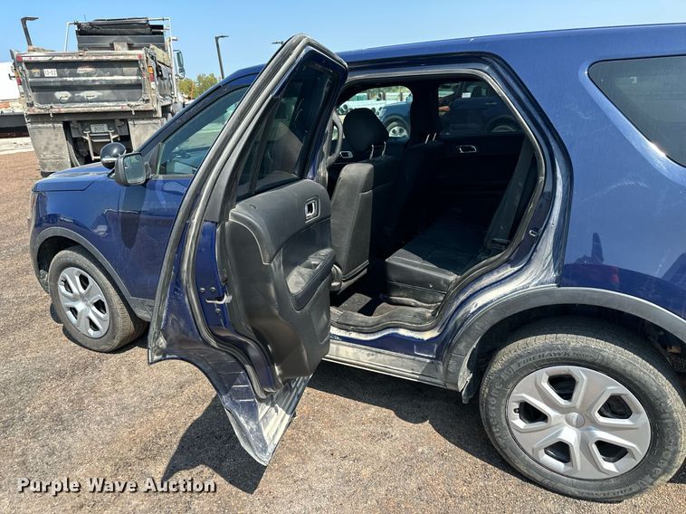 image for item DS2329 2016 Ford Explorer Police Interceptor  SUV