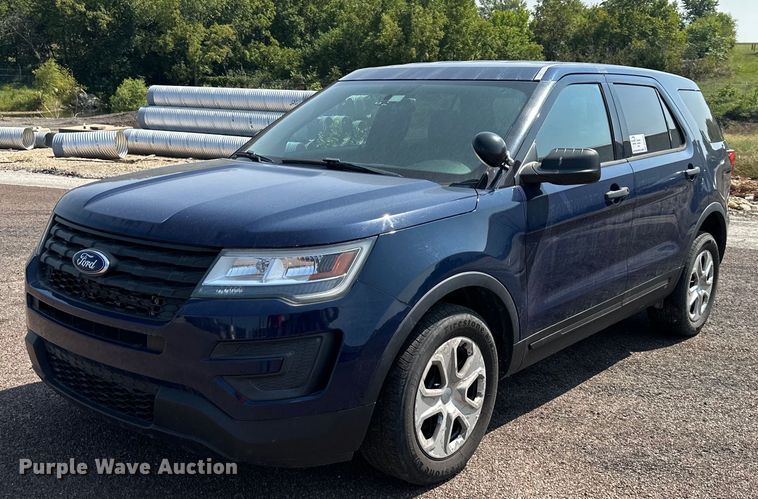 image for item DS2330 2016 Ford Explorer Police Interceptor  SUV