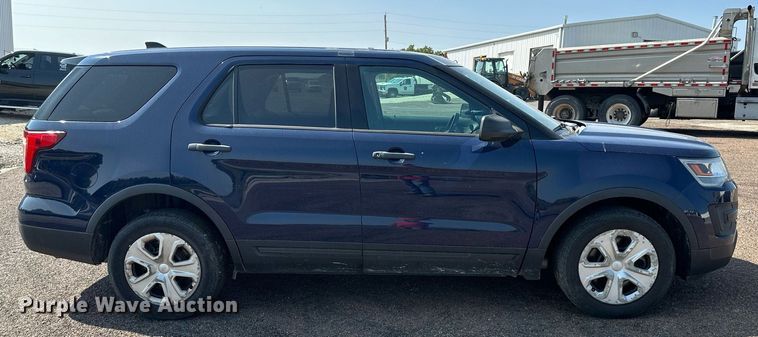 image for item DS2330 2016 Ford Explorer Police Interceptor  SUV