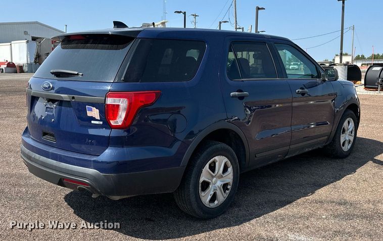 image for item DS2330 2016 Ford Explorer Police Interceptor  SUV