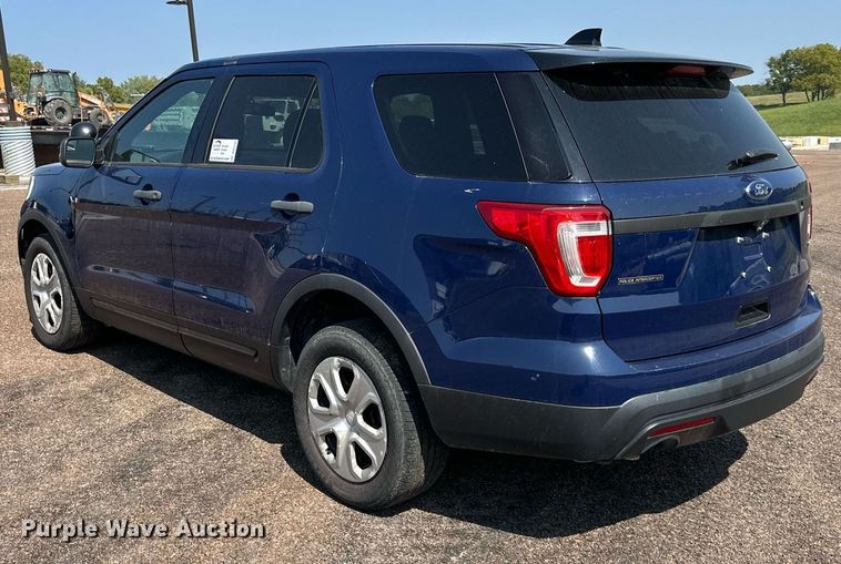 image for item DS2330 2016 Ford Explorer Police Interceptor  SUV