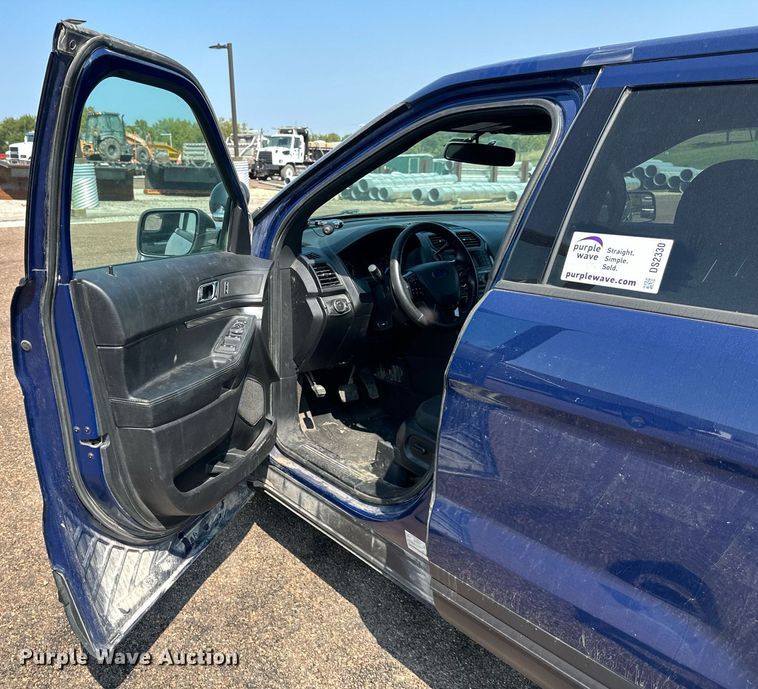 image for item DS2330 2016 Ford Explorer Police Interceptor  SUV
