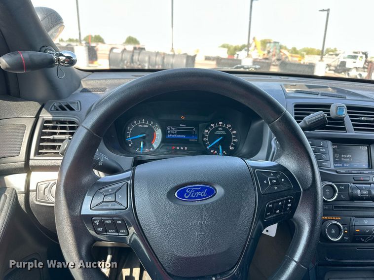 image for item DS2330 2016 Ford Explorer Police Interceptor  SUV