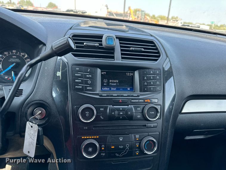 image for item DS2330 2016 Ford Explorer Police Interceptor  SUV