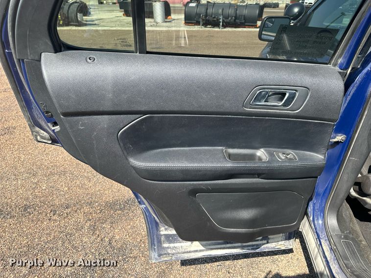 image for item DS2330 2016 Ford Explorer Police Interceptor  SUV