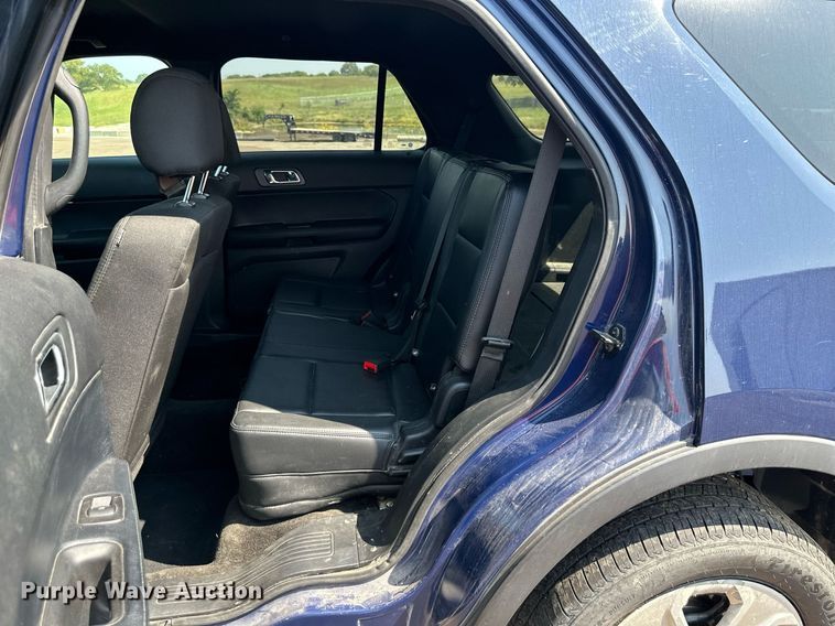 image for item DS2330 2016 Ford Explorer Police Interceptor  SUV