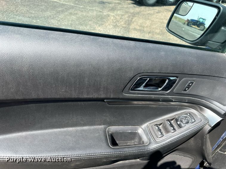 image for item DS2331 2014 Ford Explorer Police Interceptor  SUV