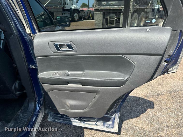 image for item DS2331 2014 Ford Explorer Police Interceptor  SUV