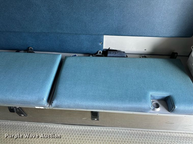 image for item DS2368 2013 Ford E450  ambulance