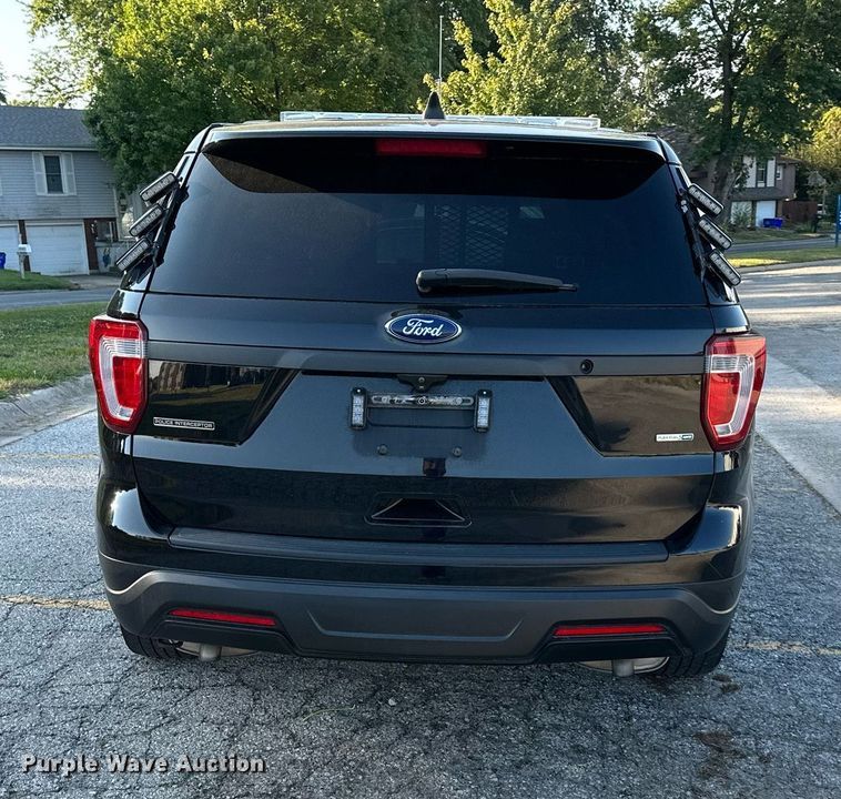 image for item DS2370 2019 Ford Explorer  Police Interceptor SUV