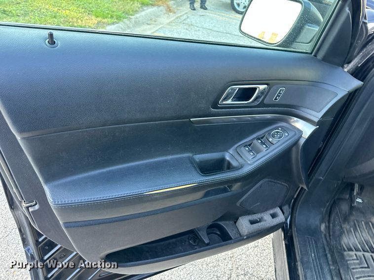 image for item DS2370 2019 Ford Explorer  Police Interceptor SUV