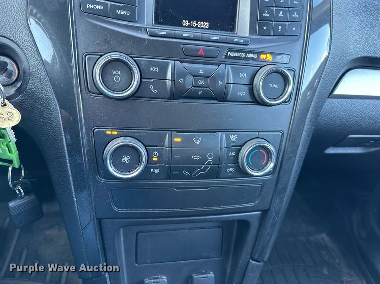 image for item DS2370 2019 Ford Explorer  Police Interceptor SUV