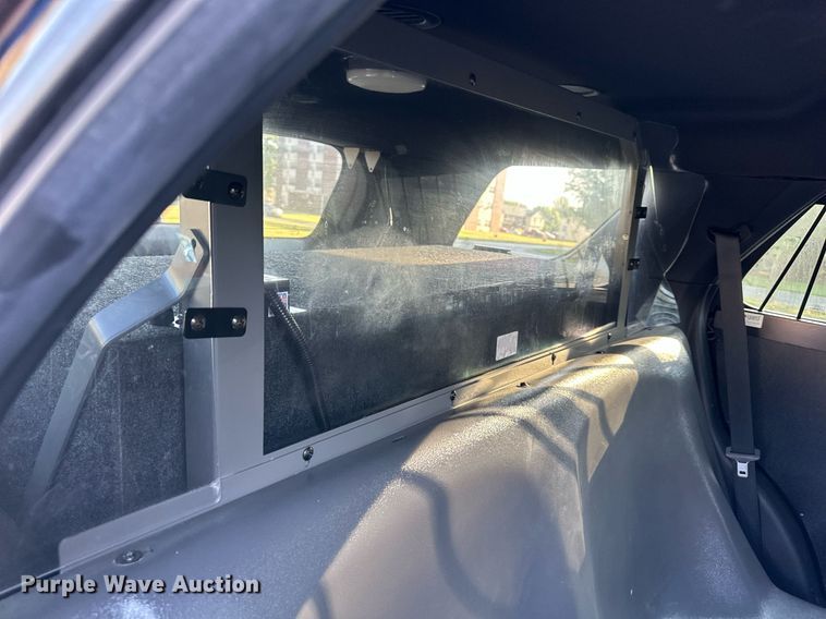 image for item DS2370 2019 Ford Explorer  Police Interceptor SUV