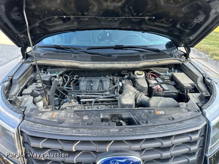 image for item DS2370 2019 Ford Explorer  Police Interceptor SUV