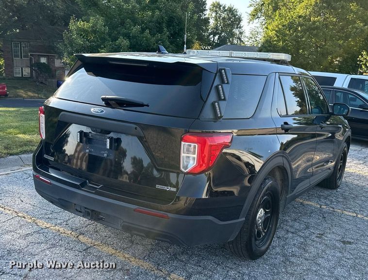 image for item DS2371 2020 Ford Explorer  Police Interceptor SUV