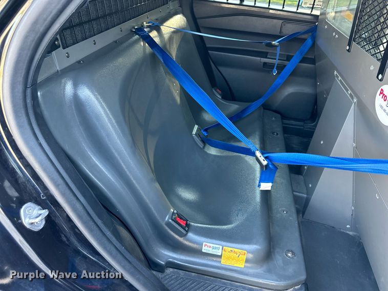 image for item DS2371 2020 Ford Explorer  Police Interceptor SUV