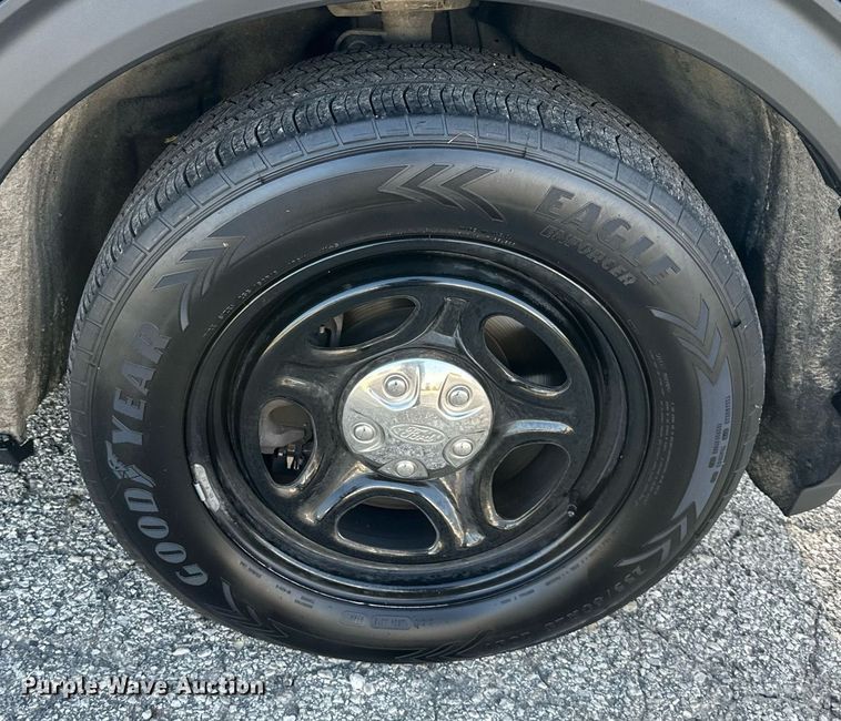 image for item DS2371 2020 Ford Explorer  Police Interceptor SUV