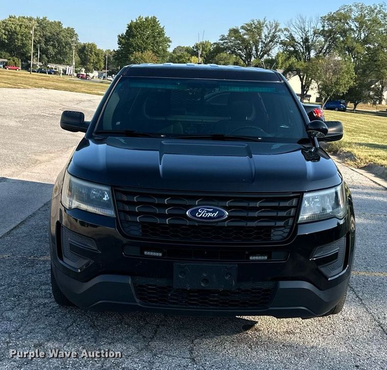 image for item DS2372 2017 Ford Explorer  Police Interceptor SUV