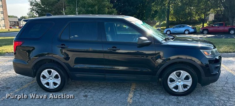 image for item DS2372 2017 Ford Explorer  Police Interceptor SUV