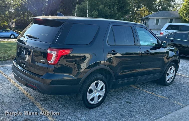 image for item DS2372 2017 Ford Explorer  Police Interceptor SUV