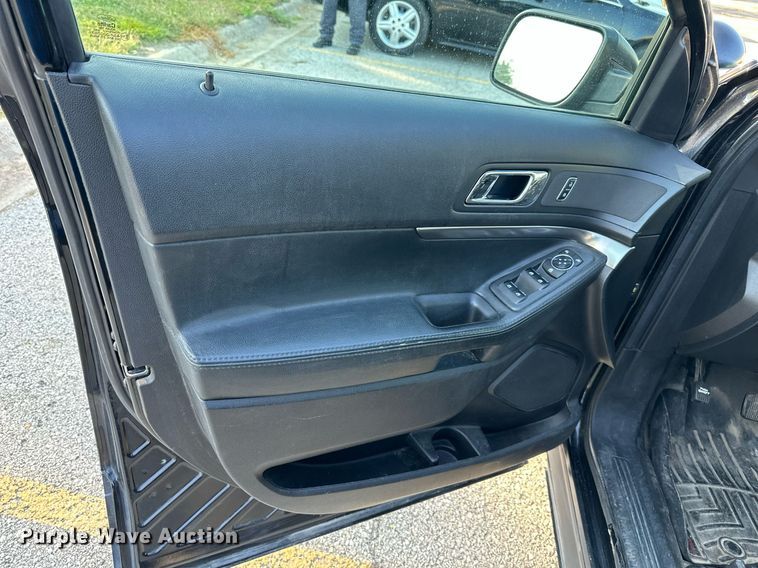 image for item DS2372 2017 Ford Explorer  Police Interceptor SUV