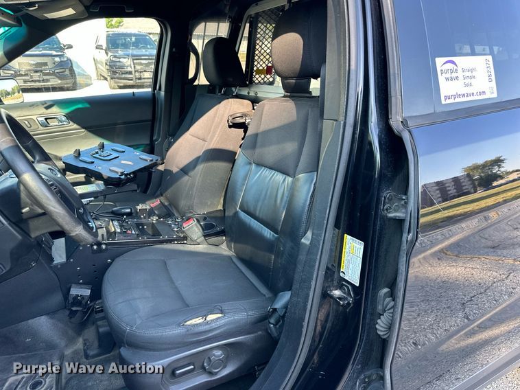 image for item DS2372 2017 Ford Explorer  Police Interceptor SUV