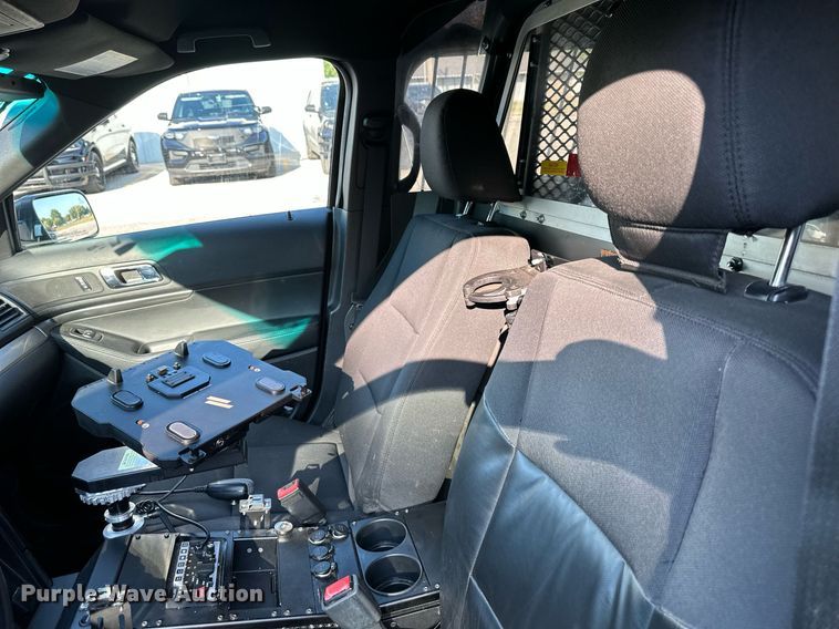 image for item DS2372 2017 Ford Explorer  Police Interceptor SUV