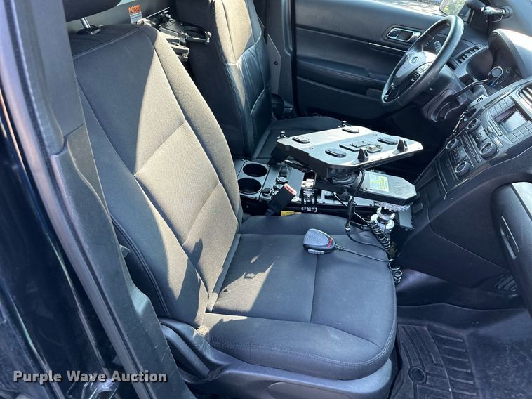 image for item DS2372 2017 Ford Explorer  Police Interceptor SUV
