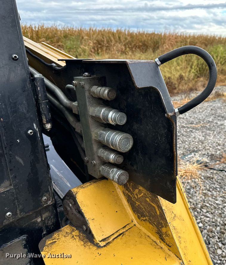 image for item DV1028 2009 ASV Posi-Track PT-100 Forestry  tracked skid steer loader