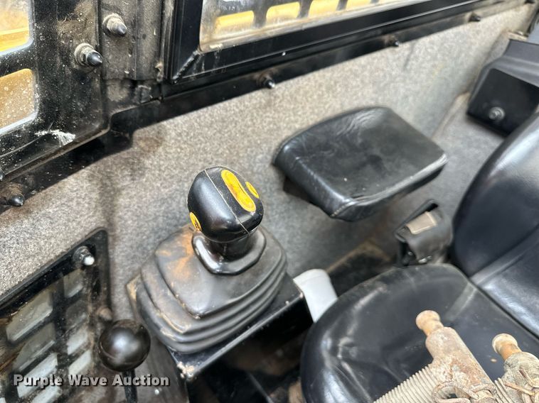 image for item DV1028 2009 ASV Posi-Track PT-100 Forestry  tracked skid steer loader