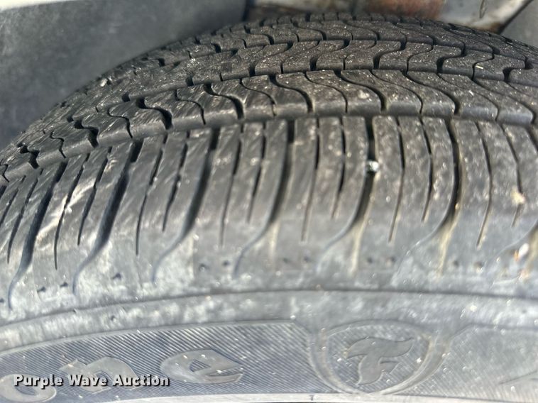 image for item DV1032 2003 Ford Taurus LX