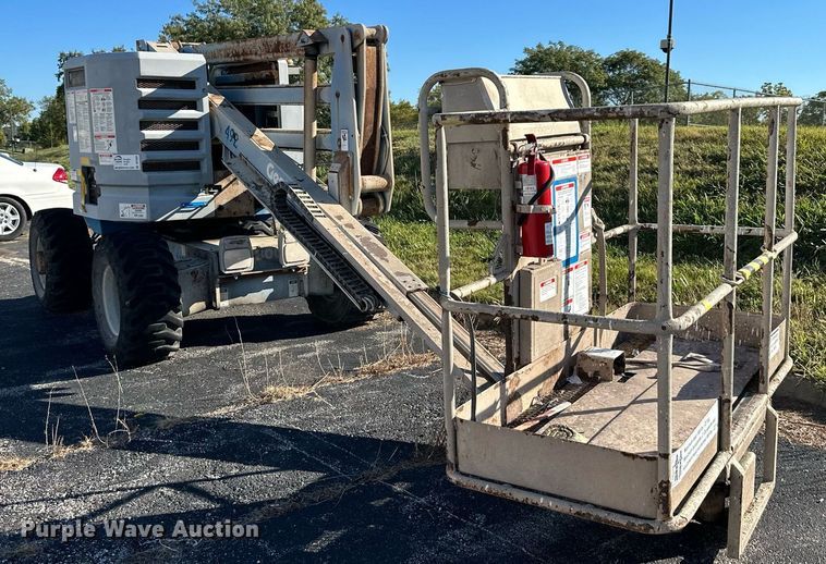 image for item DV1036 1992 Genie Z-45/22  boom lift