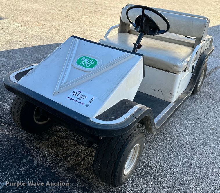 image for item DV1037 Davis 500  golf cart