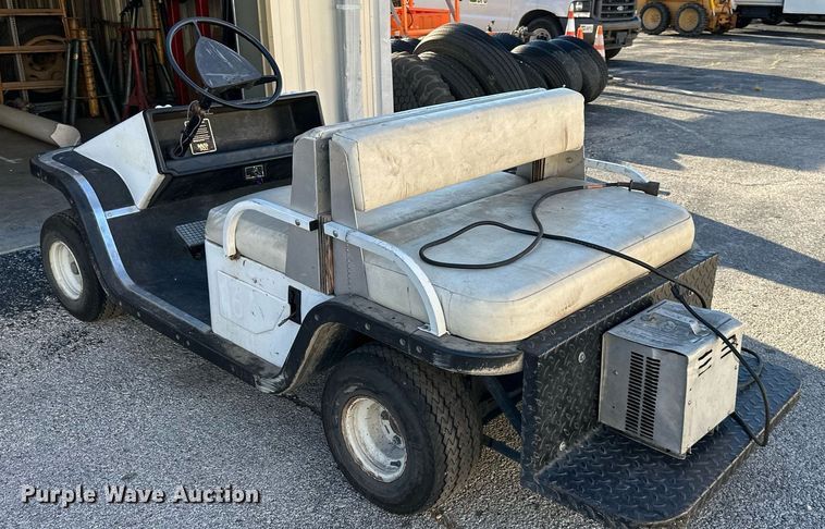 image for item DV1037 Davis 500  golf cart