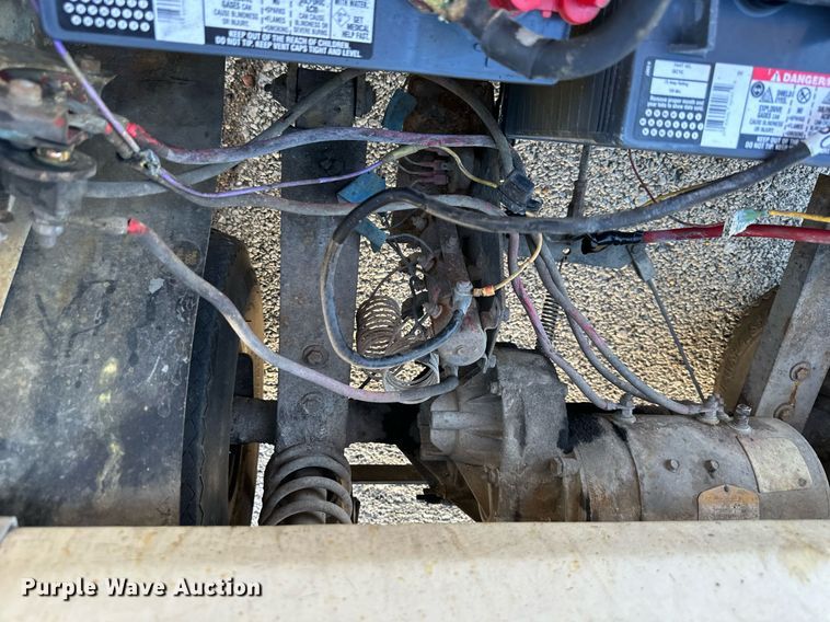 image for item DV1037 Davis 500  golf cart