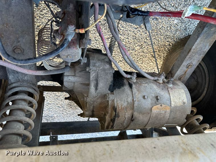 image for item DV1037 Davis 500  golf cart