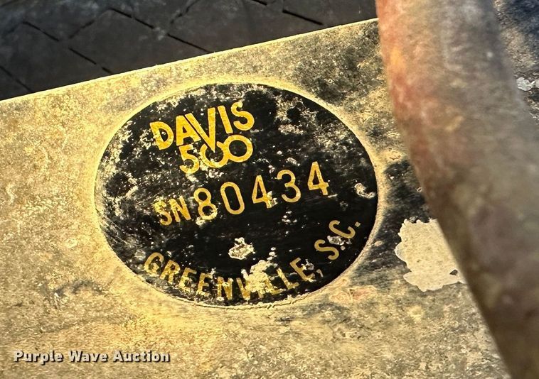 image for item DV1037 Davis 500  golf cart