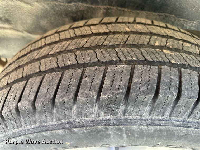 image for item DV1042 2010 Ford Explorer