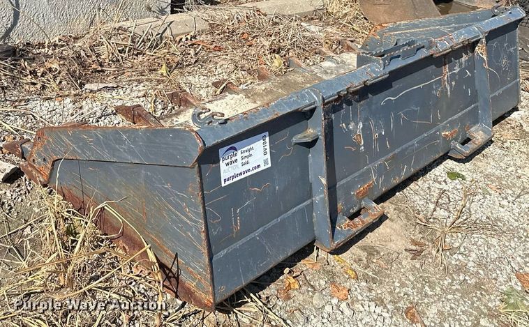image for item DV1043 84" W skid steer bucket