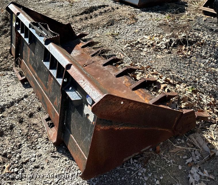 image for item DV1044 Takeuchi  76" W skid steer bucket