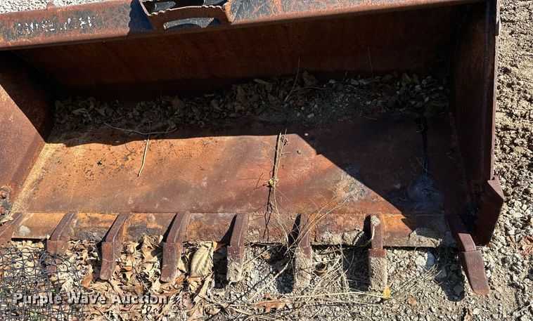 image for item DV1044 Takeuchi  76" W skid steer bucket