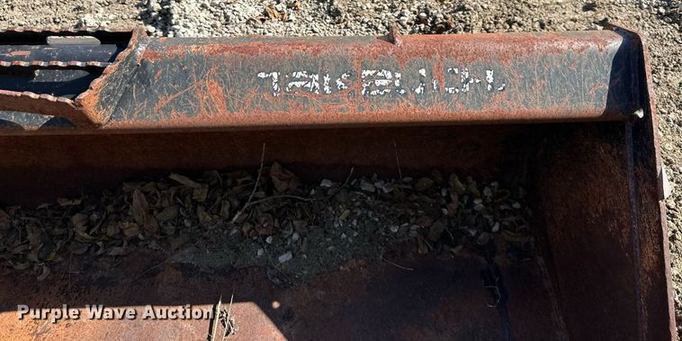 image for item DV1044 Takeuchi  76" W skid steer bucket