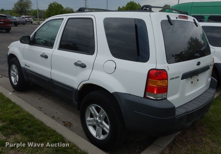 image for item IB9856 2006 Ford Escape  SUV