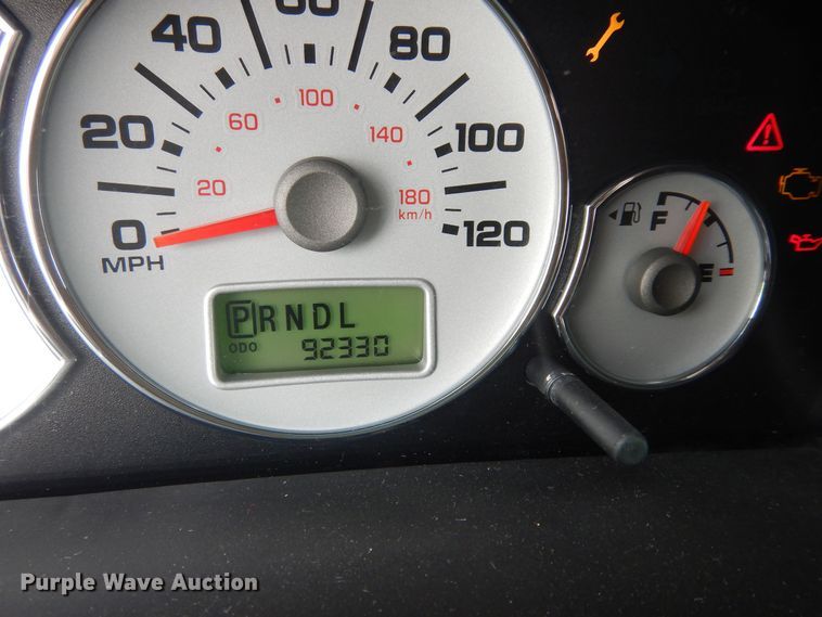 image for item IB9856 2006 Ford Escape  SUV