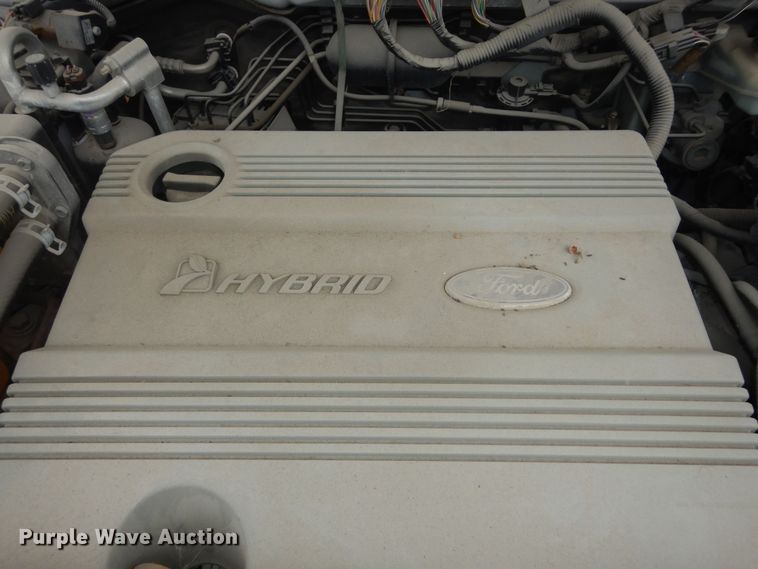 image for item IB9856 2006 Ford Escape  SUV