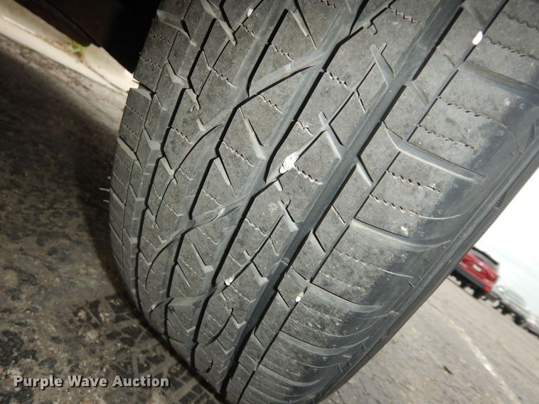 image for item IB9856 2006 Ford Escape  SUV