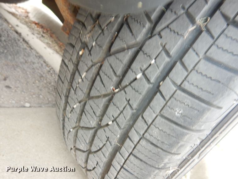 image for item IB9856 2006 Ford Escape  SUV